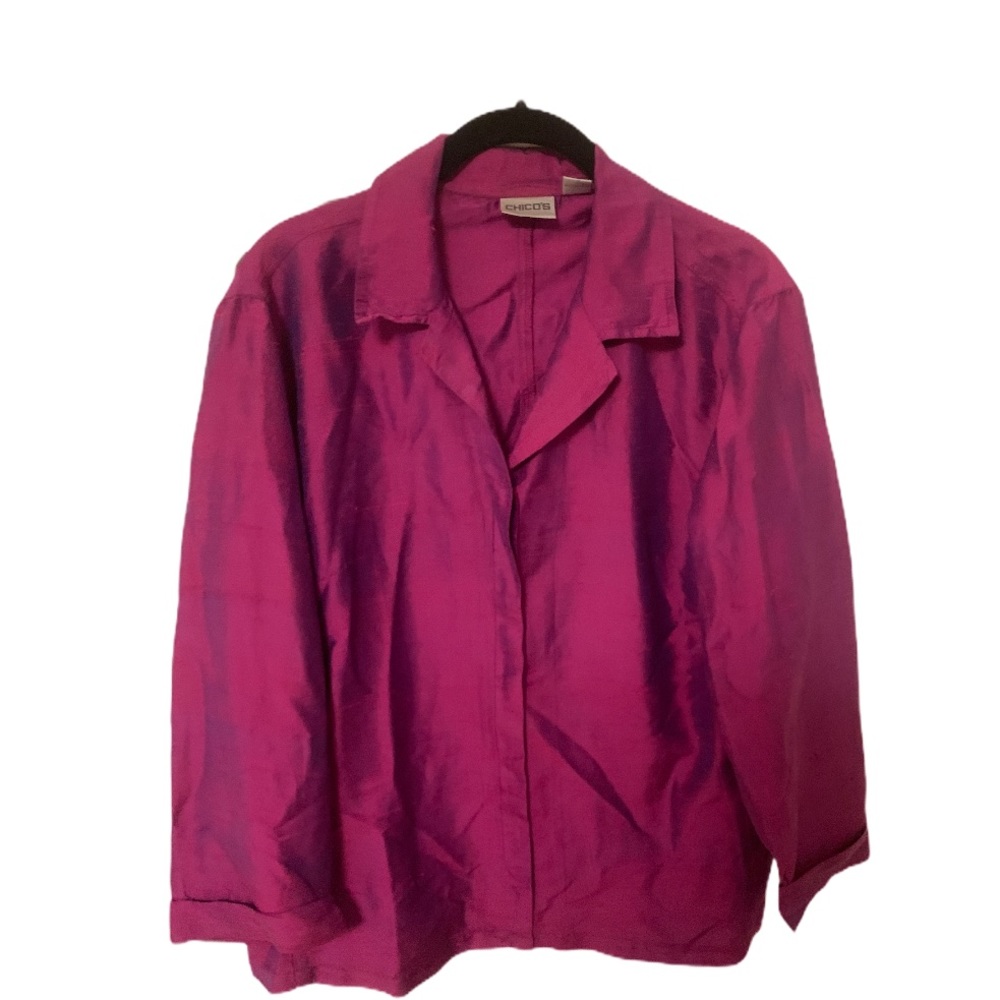 Chico’s 100% silk magenta button down blouse